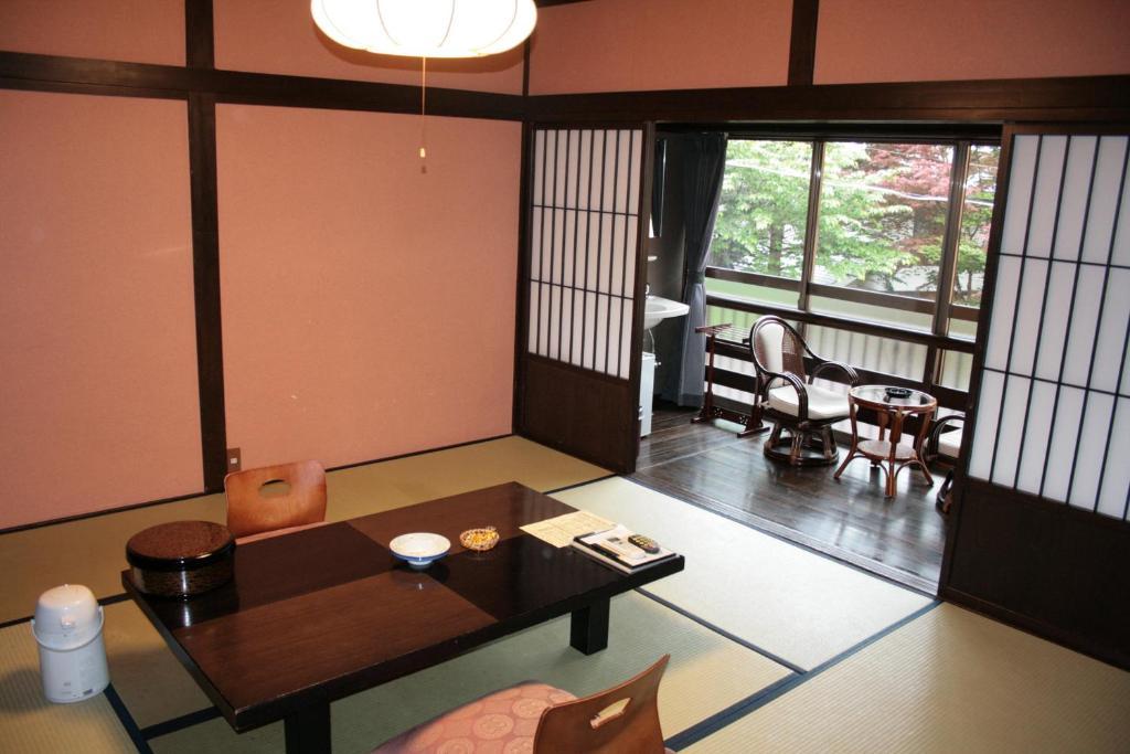 Mikunitoge Onsen Oyado Honjin Hotel Yuzawa  Quarto foto