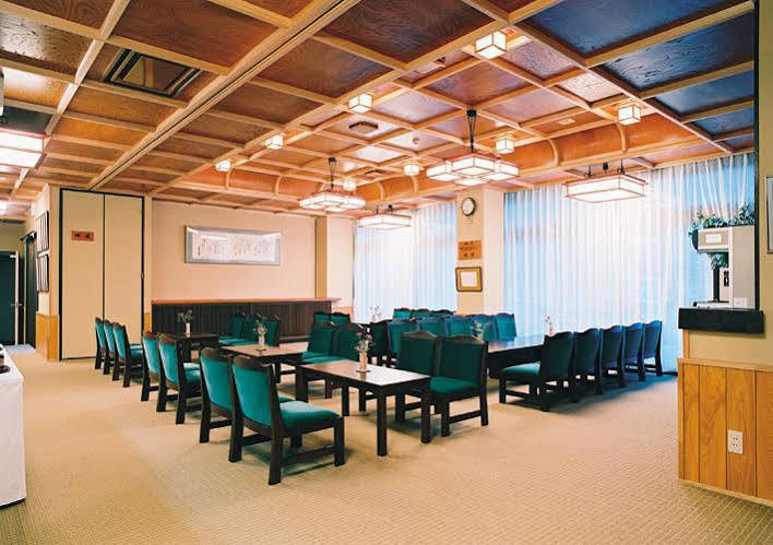 Mikunitoge Onsen Oyado Honjin Hotel Yuzawa  Exterior foto